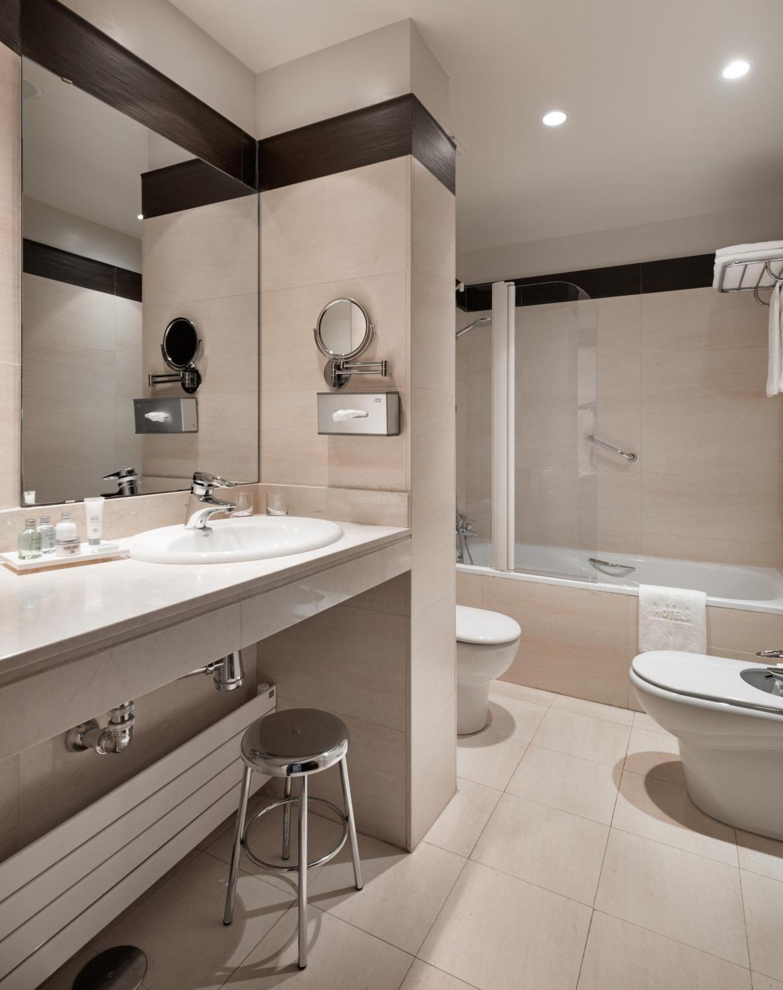 Hotel Cartagena Puerto Phòng bức ảnh