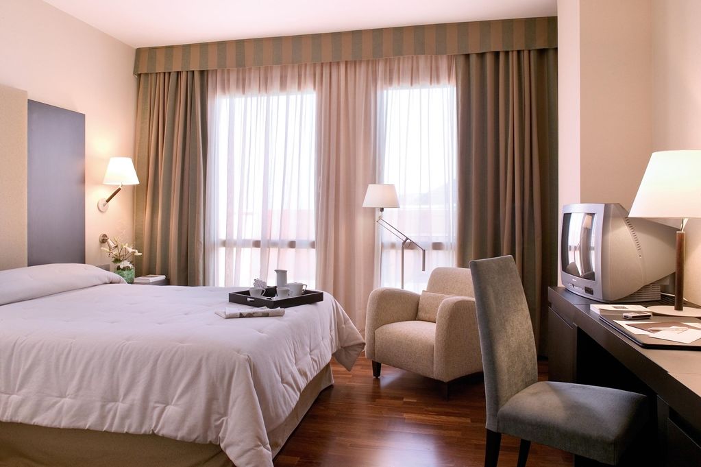 Hotel Cartagena Puerto Phòng bức ảnh