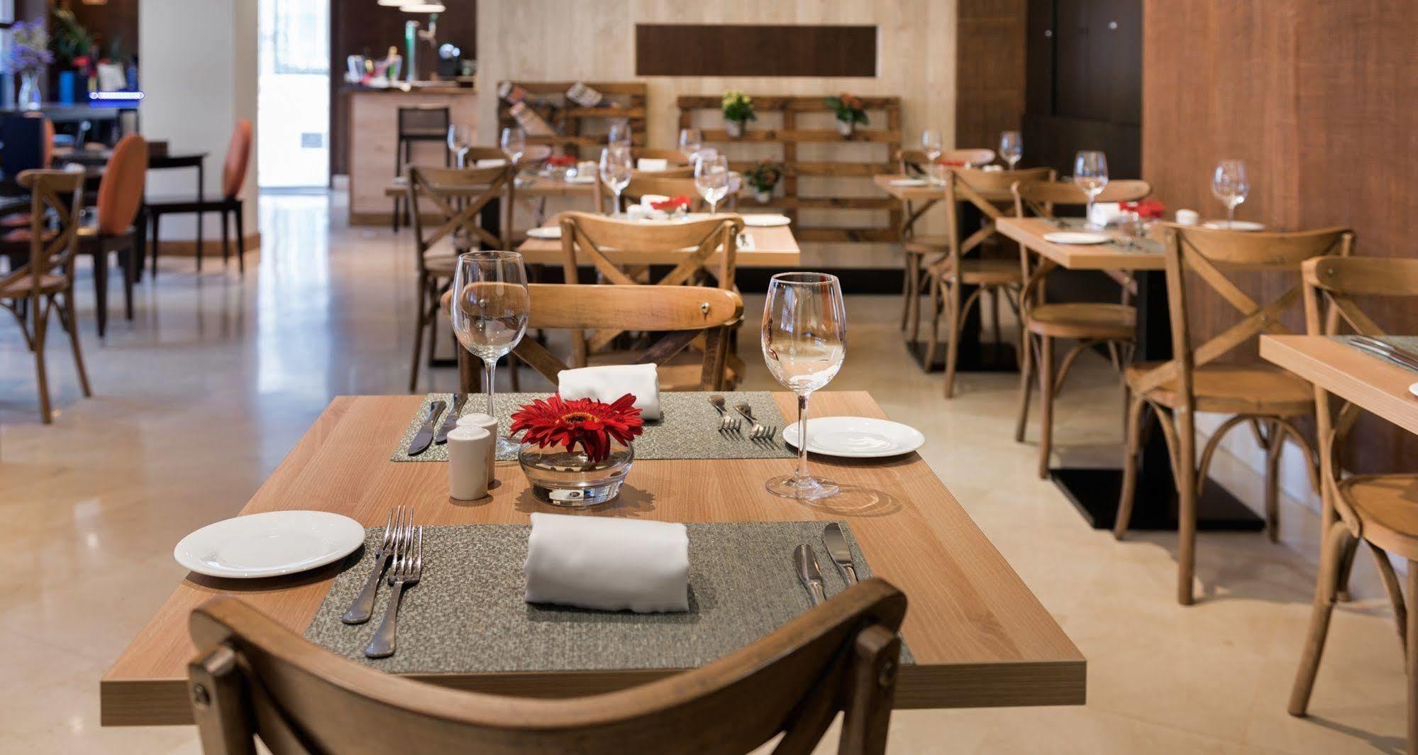 Hotel Cartagena Puerto Ngoại thất bức ảnh